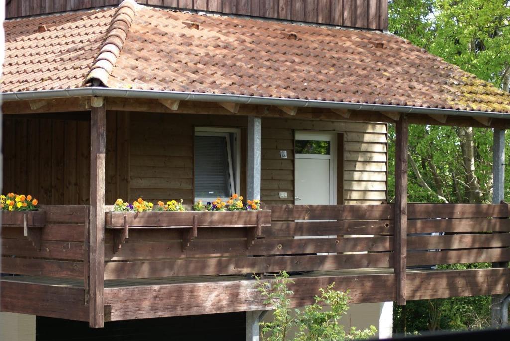 Motel Ostsee Lodge Ratekau Exterior photo